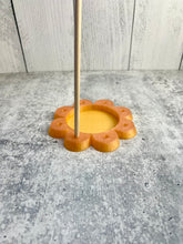 Load image into Gallery viewer, Glitter Pen Drying Rack - Glitter Pen - Paper Mate Inkjoy | Cup Turner Accessory -