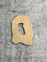 Load image into Gallery viewer, CLEARANCE - Geode Blank for acrylic pouring or resin art - 1/4" Birch - 6 inch