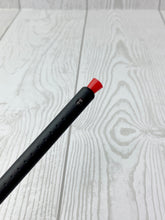 Load image into Gallery viewer, Silicone Caps For Epoxy Glitter Pens - Glitter Pen Accessory - Paper Mate Inkjoy | Cup Turner Accessory