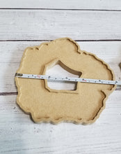 Load image into Gallery viewer, CLEARANCE - Set of 2 Hollow Geode Blanks for acrylic pouring or resin art (6 inch)