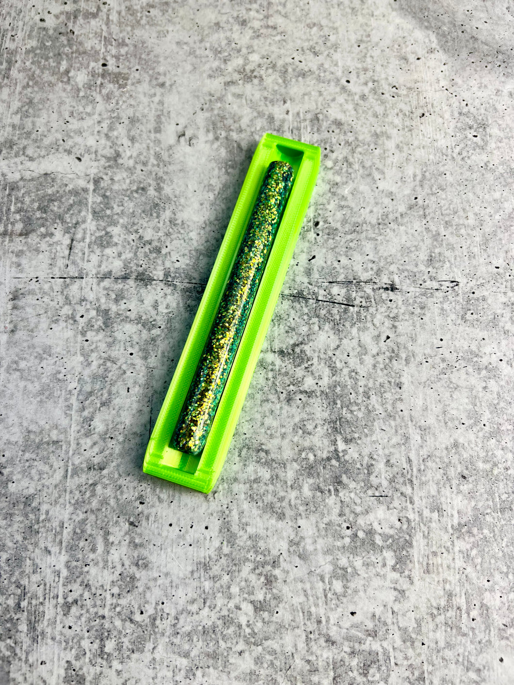 CLEARANCE - Epoxy Pen Cradle - Glitter Pen Cradle