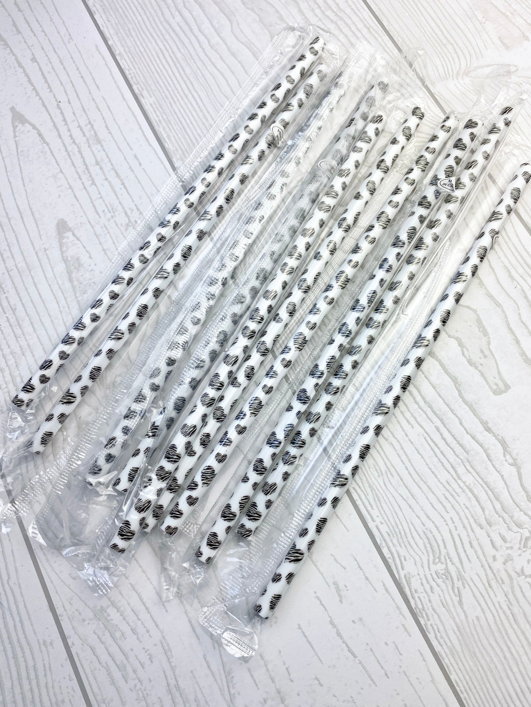 10 - Heart Print Reusable Plastic Straws - 9